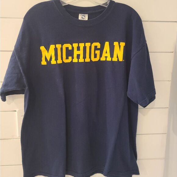 Michigan T Shirt - Picture 1 of 4